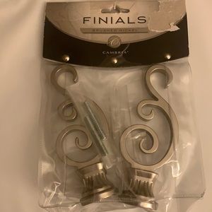 Cambria Garden Arch Finials